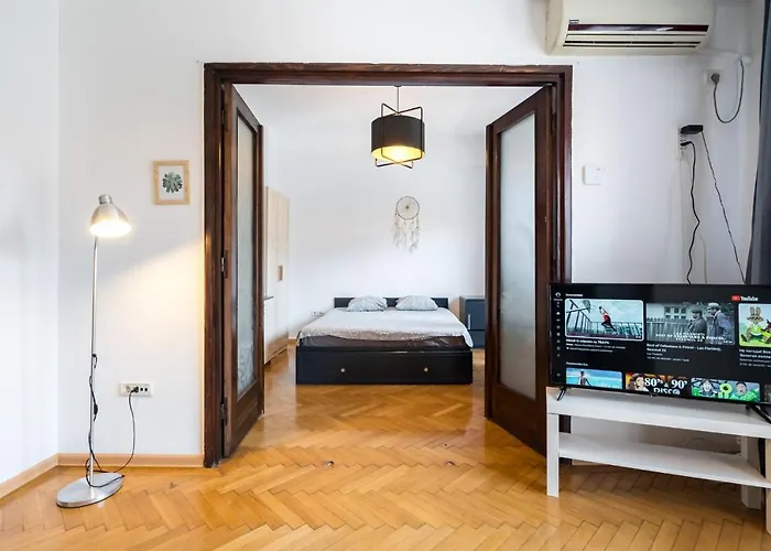 Sleek Comfort-location And Blend Of Style Appartamento Bucarest