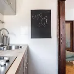 Sleek Comfort-location And Blend Of Style Bukurešť