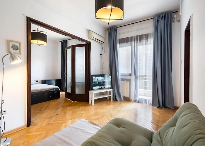 Lejlighed Sleek Comfort-location And Blend Of Style Bukarest