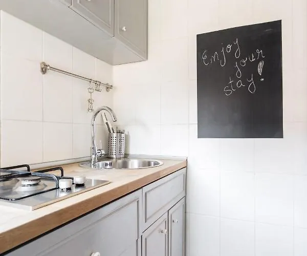 Apartamento Sleek Comfort - Location And Blend Of Style *