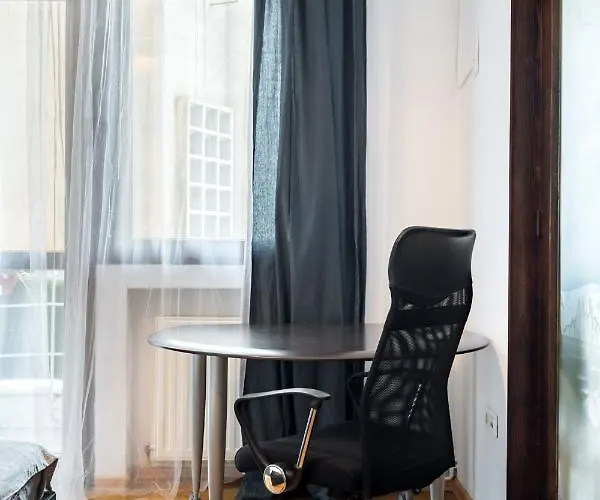 Sleek Comfort - Location And Blend Of Style * Bukurešť
